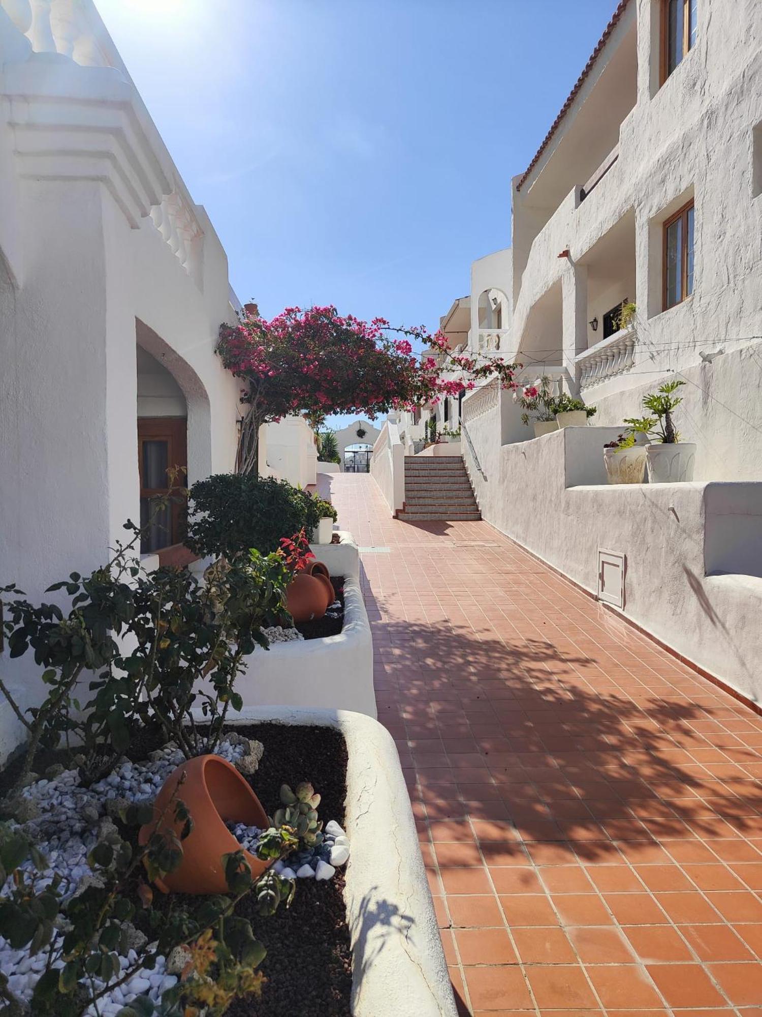 Port Royale Apartment Los Cristianos  Exterior photo